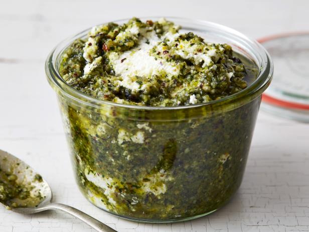 Hazelnut-Orange Pesto with Ricotta image