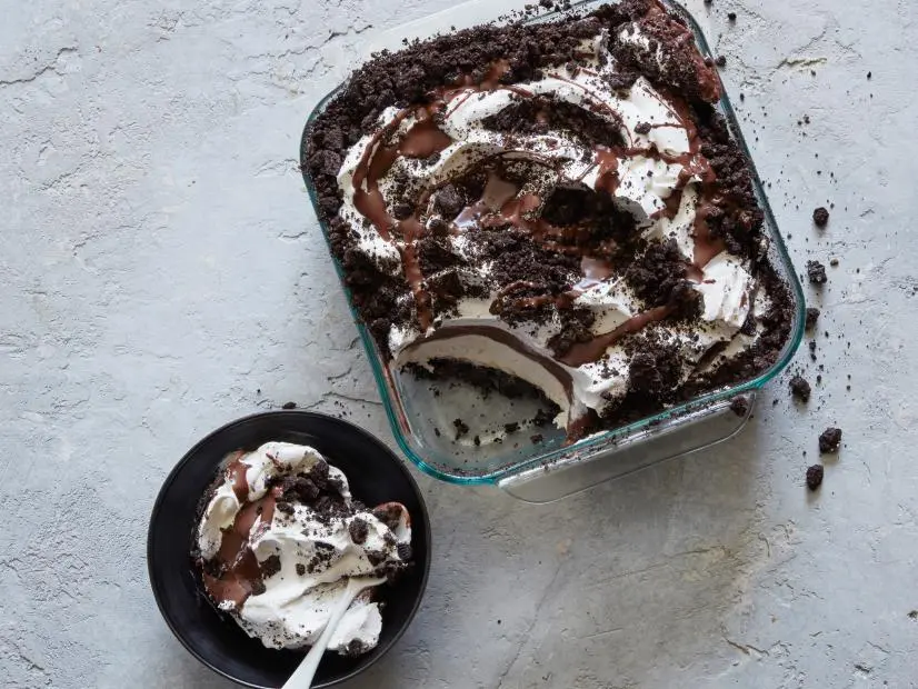 Food Network Kitchen’s Cookies and Cream Lush