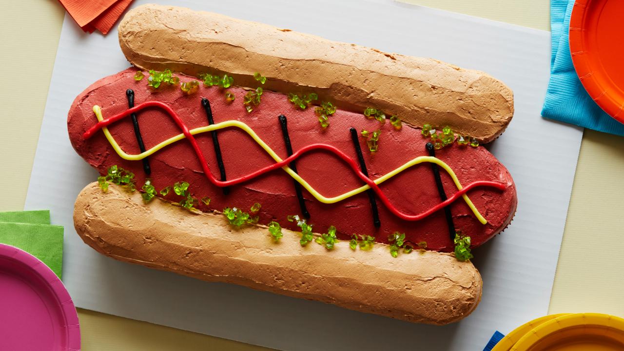 Hot Dog Cupcake Cake