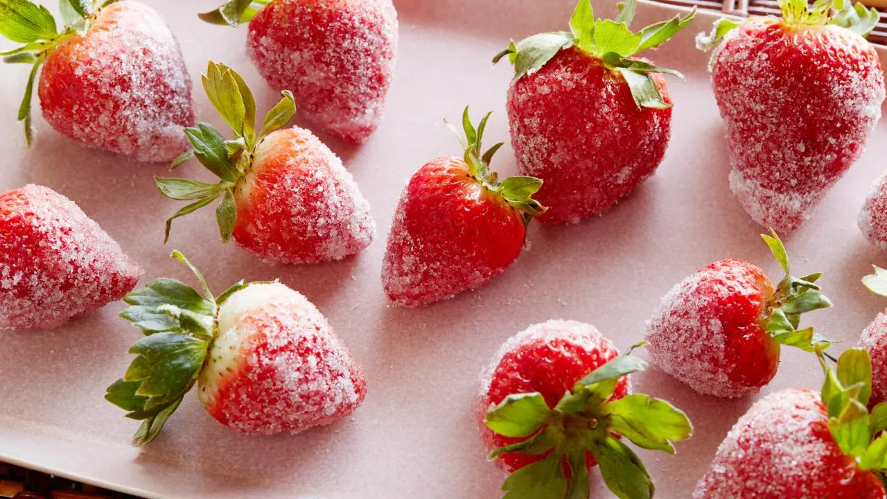 Strawberry Daiquiri Bites