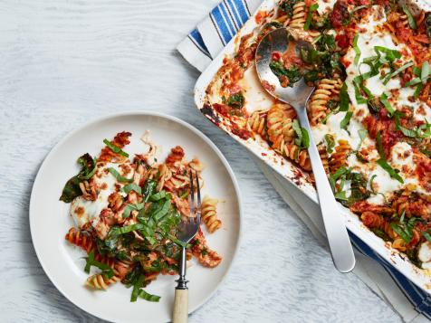 Herby Chicken and Spinach Baked Pasta with Fresh Mozzarella