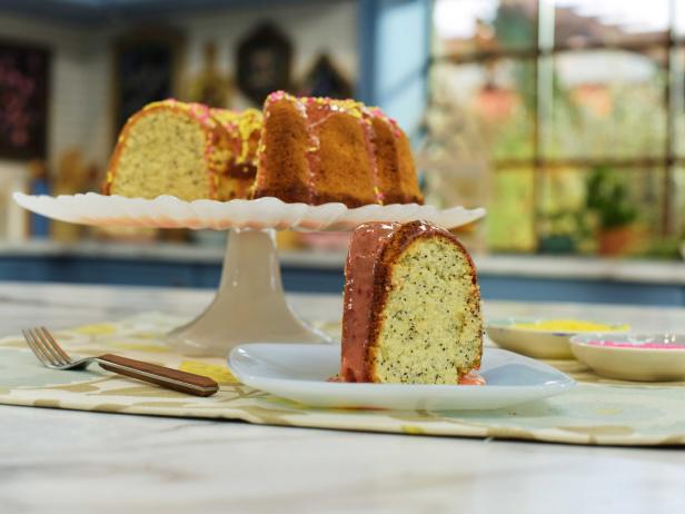 Jeff Mauro makes a Lemon Poppy Seed Bundt Cake with Strawberry Glaze, as seen on The Kitchen, Season 17.