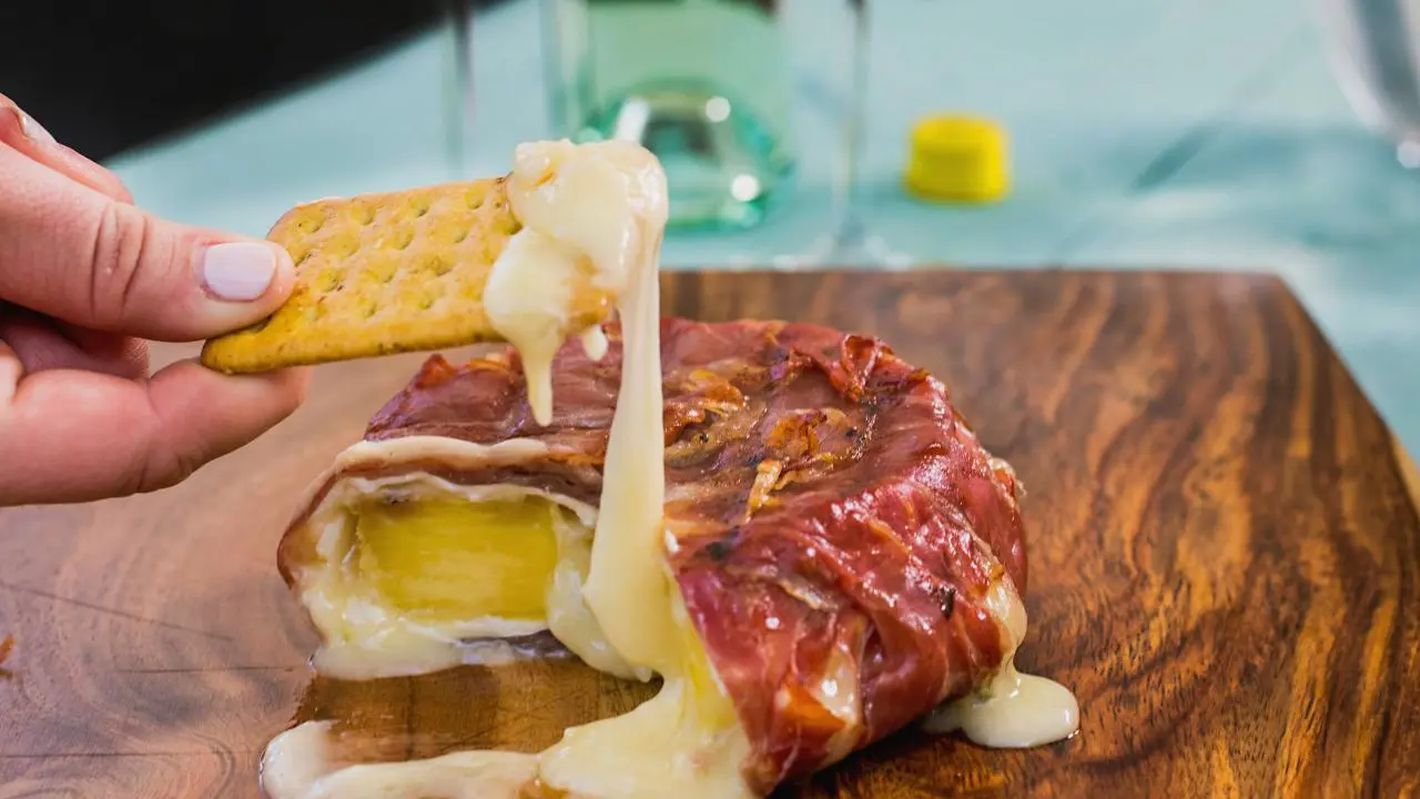 Grilled Brie with Prosciutto