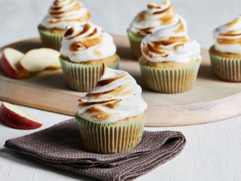 Apple Meringue Cupcakes