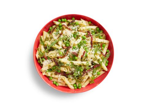 Spicy Pesto Pasta Salad