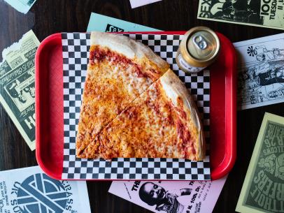 Best Cheap Eats In St Louis Food Network Restaurants Food Network Food Network