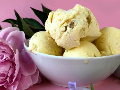 Rose ice cream brooklyn Van Luen