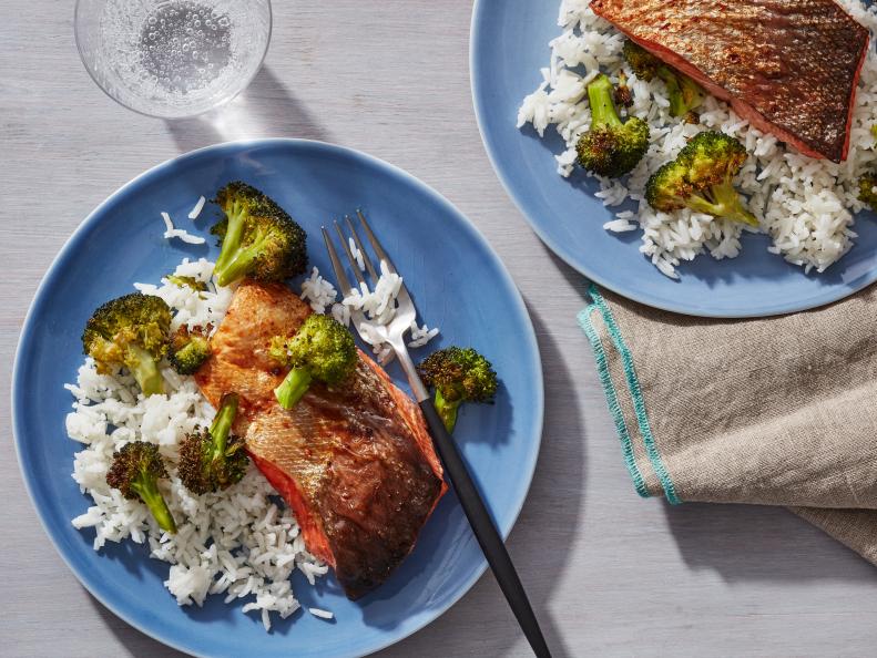 Food Network Kitchen’s Air fryer Air Fryer Teriyaki Salmon Fillets with Broccoli, as seen on Food Network.