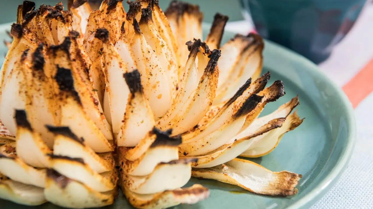 Grilled Firework Onion