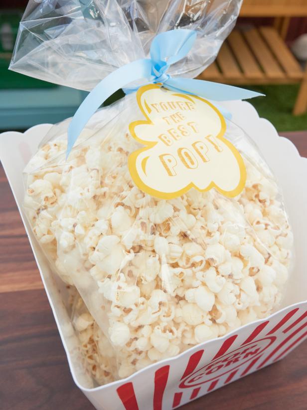 Katie Lee makes a Father's Day craft using Popcorn, as seen on The Kitchen, Season 17.