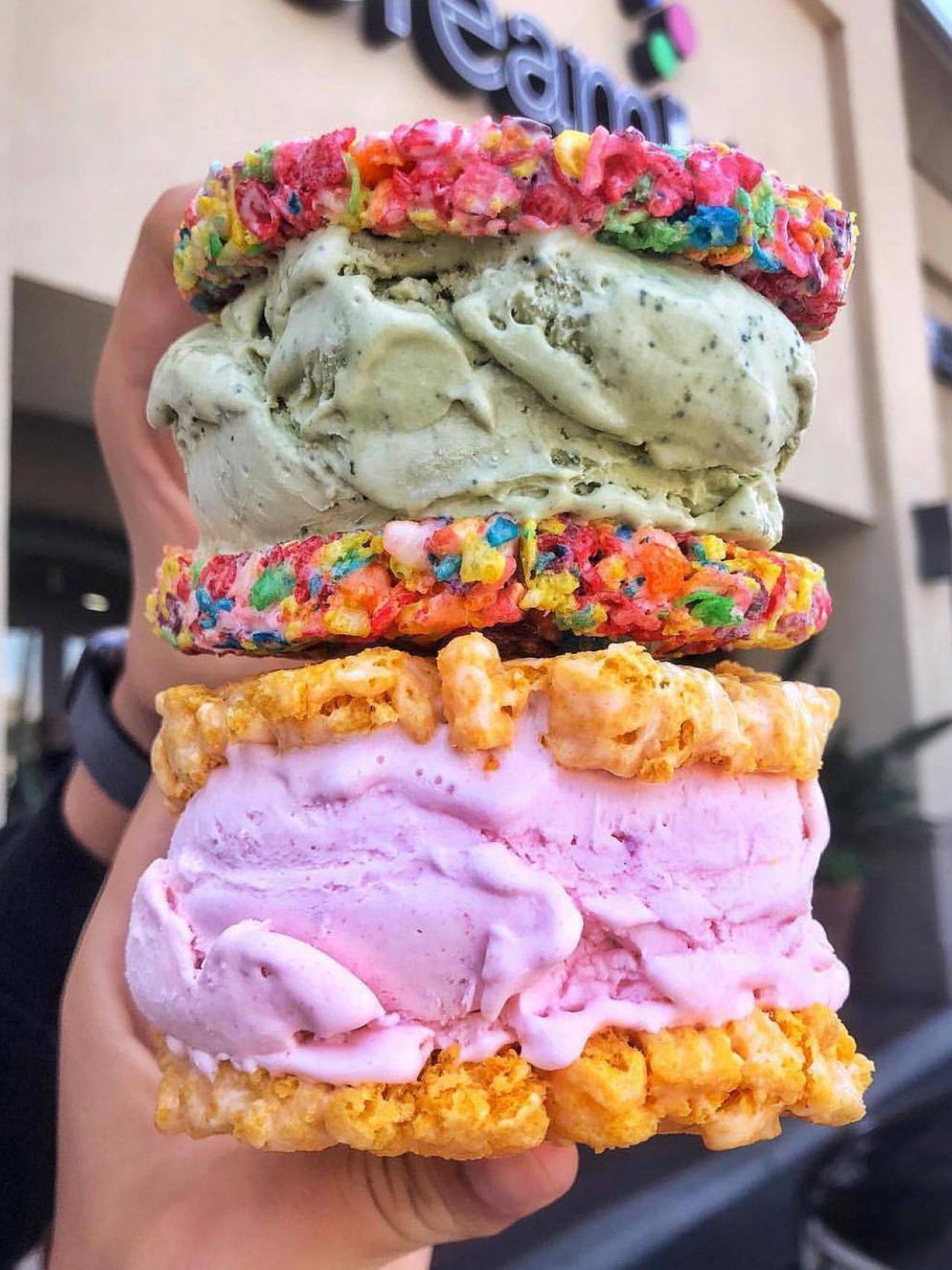 https://food.fnr.sndimg.com/content/dam/images/food/fullset/2018/7/13/0/FN_craziest-icecream-america-creamistry_s3x4.jpg.rend.hgtvcom.1280.1707.suffix/1531505690533.jpeg