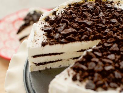 Close-up of Icebox Cake, as seen on The Pioneer Woman, Season 19.