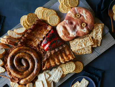 Halloween Dinner Party Ideas : 35 Halloween Dinner Ideas Menu For Halloween Dinner Party Elaine Leckeres Essen Fingerfood Ideen Furs Essen - We start off cautiously, with adorable halloween appetizers and only slightly spooky halloween main dishes.