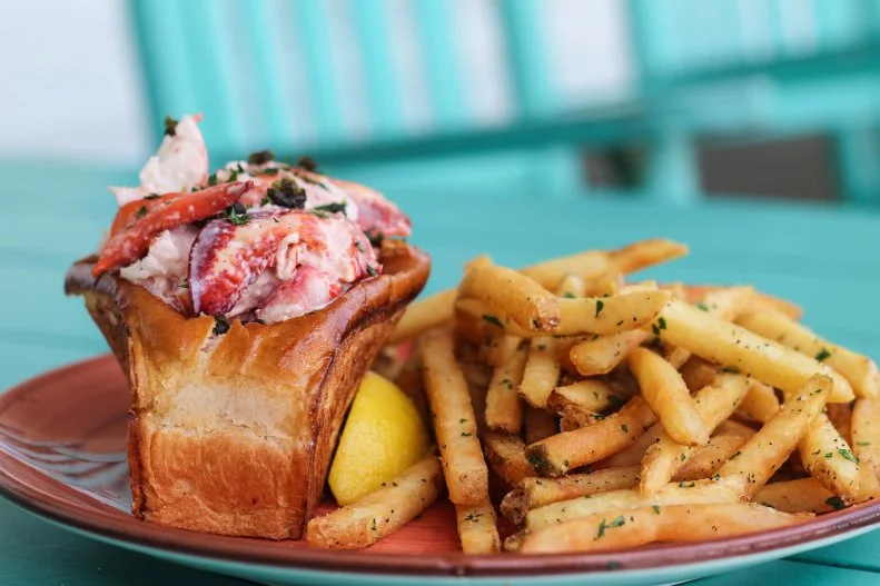 Tucked away in the Harbor View Hotel in Edgartown, Henry’s is a cozy gastropub with a menu of small plates and a focus on locally sourced ingredients, including produce, island-caught sustainable fish and island-harvested shellfish, with farms, fishermen and gardens all listed on the menu. A favorite at Henry’s is the knuckle sandwich, composed of fresh lobster meat, fried capers and lemon on buttered brioche roll, and the local cioppino, made with MV-harvested shellfish, prawns, calamari and tomato broth. Henry’s is open year-round, one more reason to be a fan of the intimate spot.