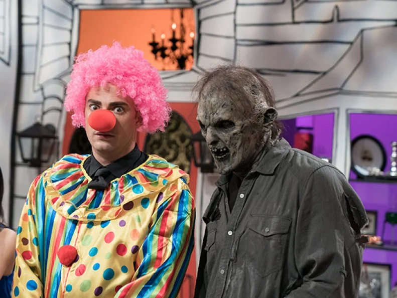 Host Jonathan Bennett with judge Todd Tucker, as seen on Halloween Wars, Season 8.