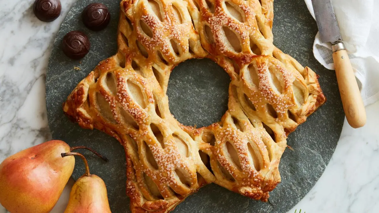 Chocolate-Truffle Pear Wreath