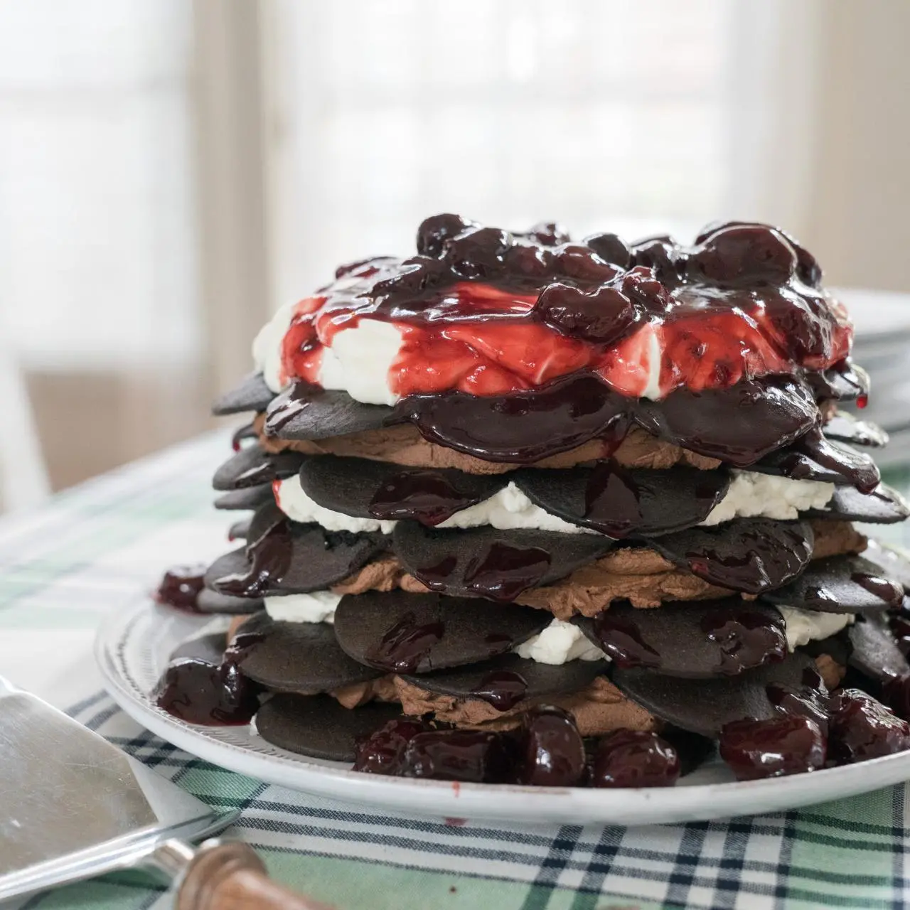 食器 cake Chocolate Cherry Icebox Cake Recipe | Trisha Yearwood | Food Network