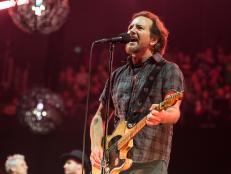 LONDON, ENGLAND - JUNE 18: Eddie Vedder of Pearl Jam performs at The O2 Arena on June 18, 2018 in London, England. (Photo by Brian Rasic/WireImage)
