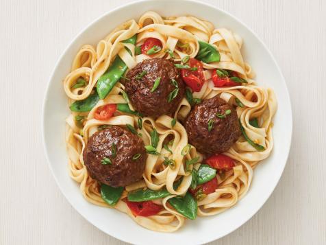 Lo Mein with Hoisin Meatballs