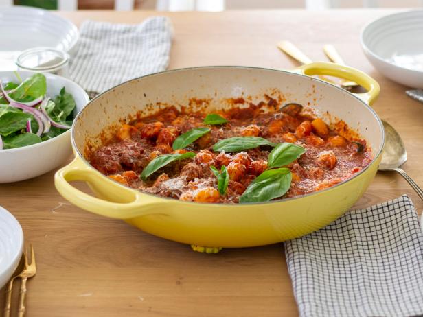 One Pan Chicken And Gnocchi In Tomato Basil Sauce Recipe Bev Weidner Food Network