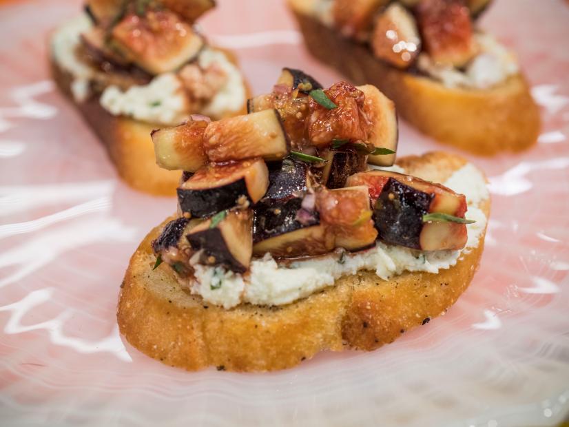 Geoffrey Zakarian makes Marinated Fig and Goat Cheese Crostini, as seen on Food Network's The Kitchen 