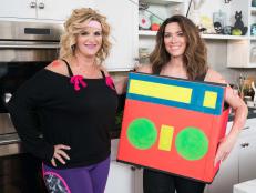 Trisha posing with Glenda, as seen on Southern Kitchen, Season 10.