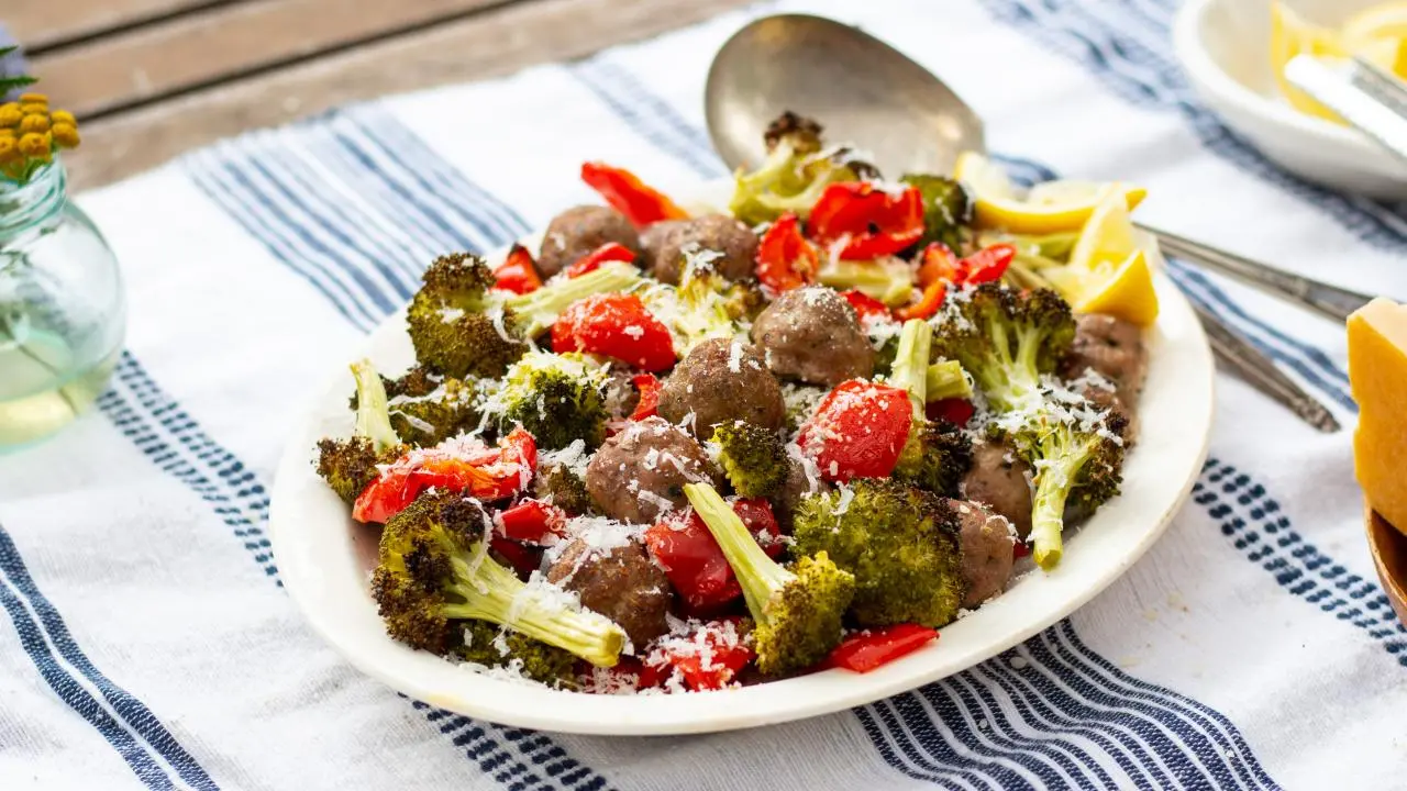 Turkey Pesto Meatball Dinner
