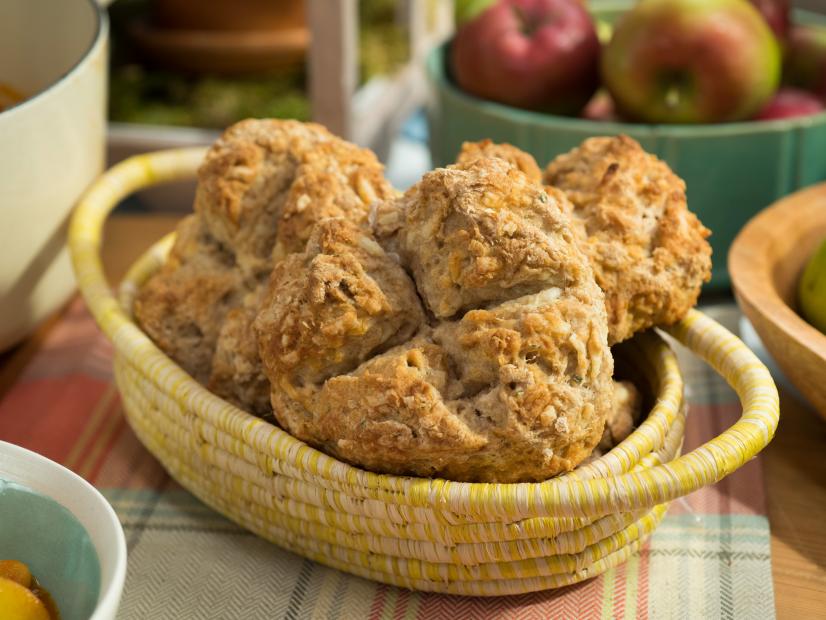 Katie Pix makes Rosemary and Cheddar Soda Breads, as seen on Food Network's The Kitchen