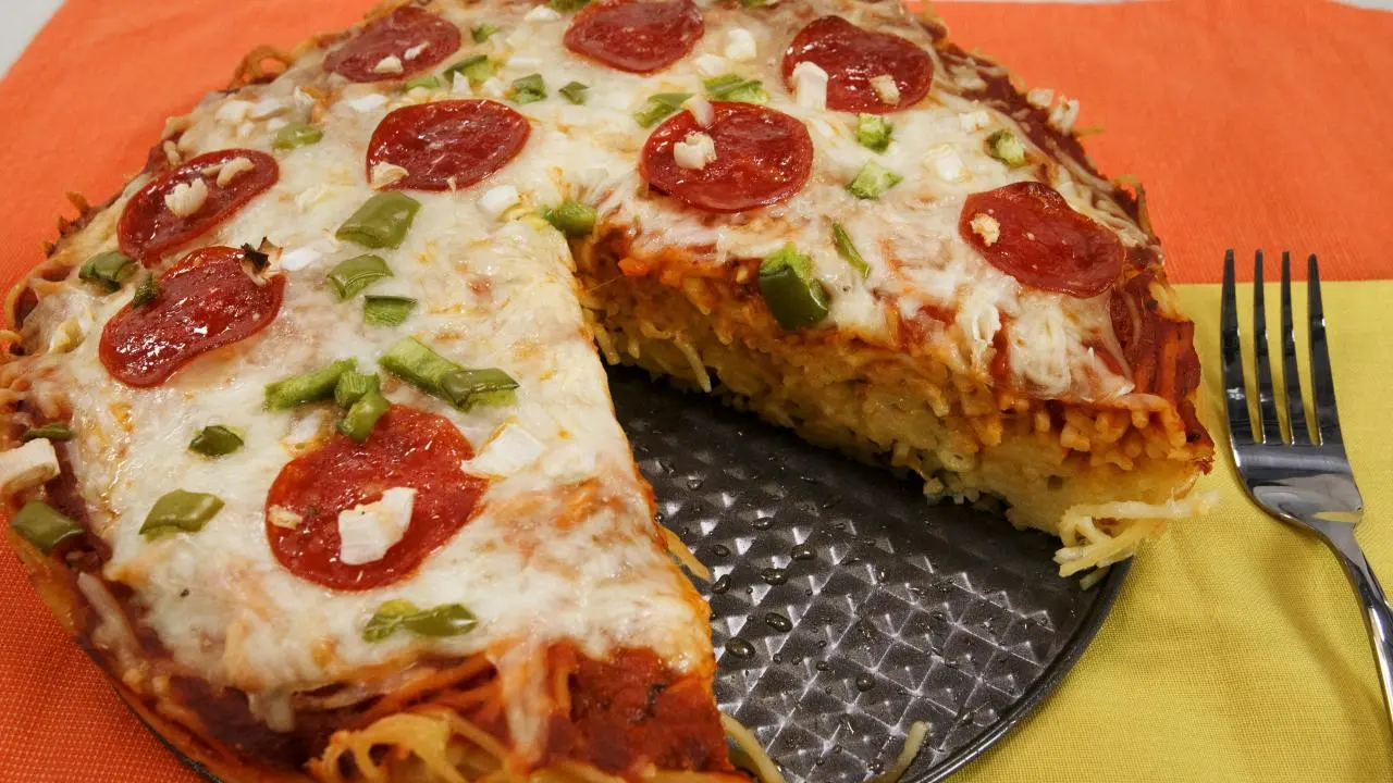 Deep-Dish Spaghetti Pizza