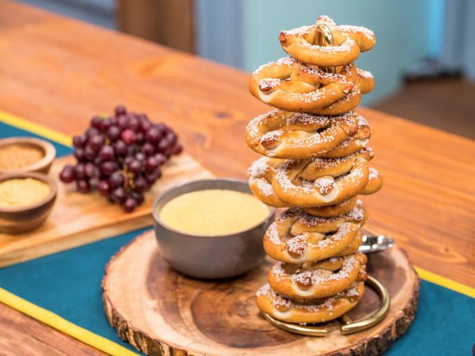 Easy Pretzel Spread with Cheese Dip Recipe Food Network