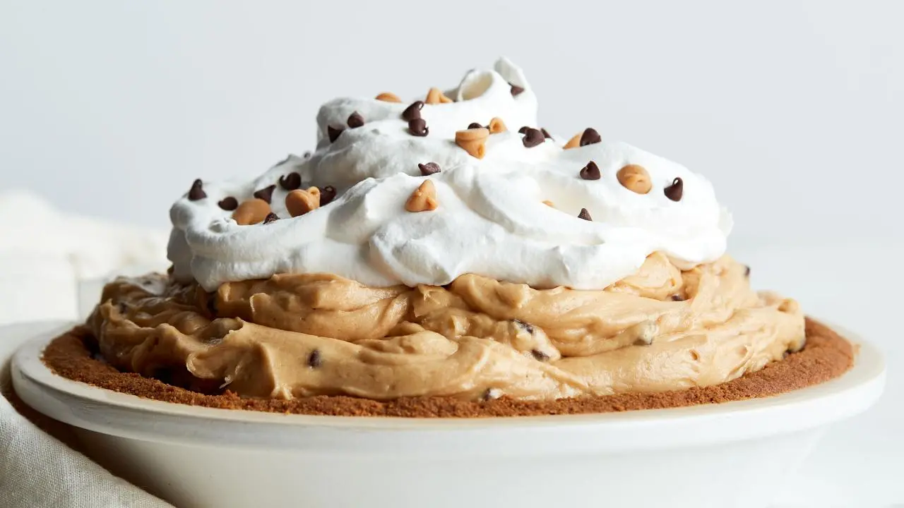 Mile-High Peanut Butter Brownie Pie