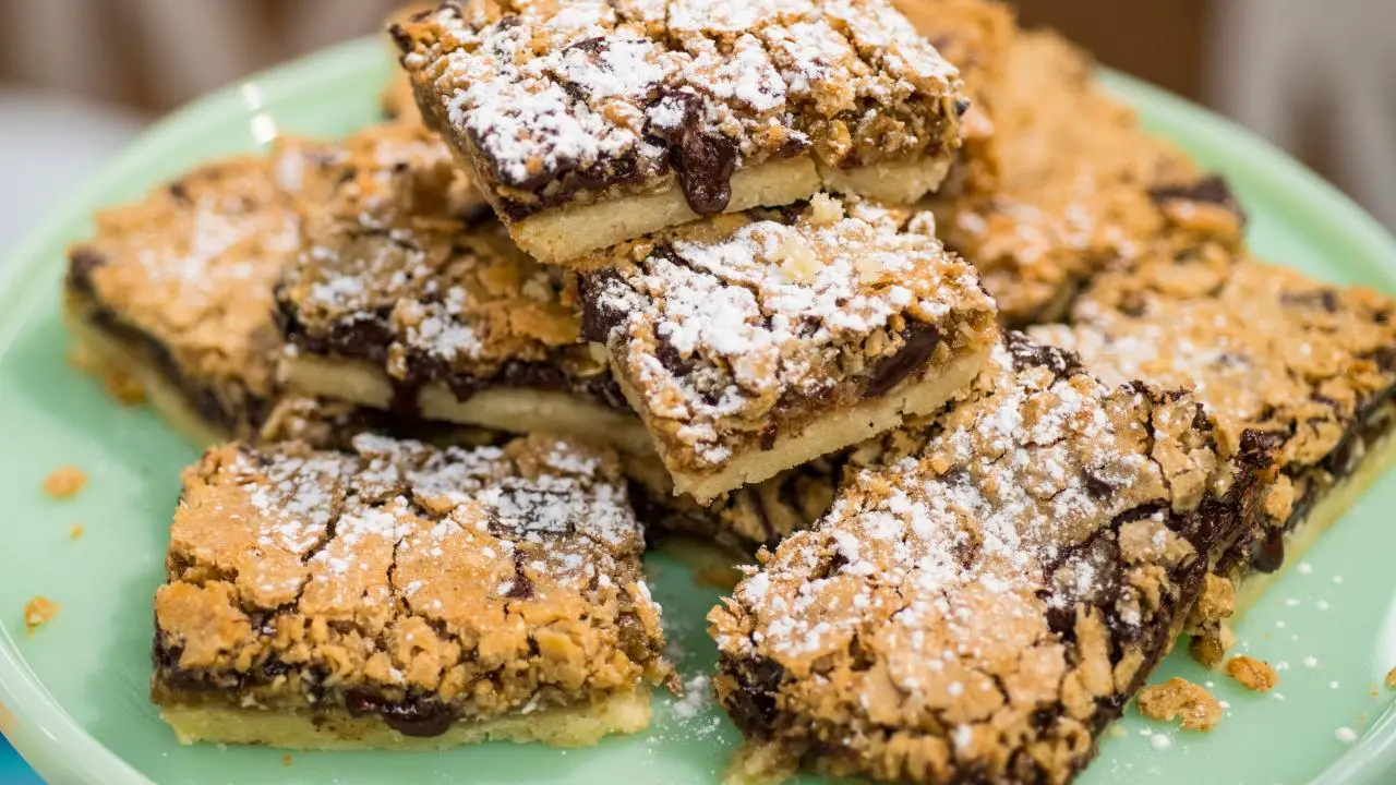 Bake Sale Winning-est Oat Bars