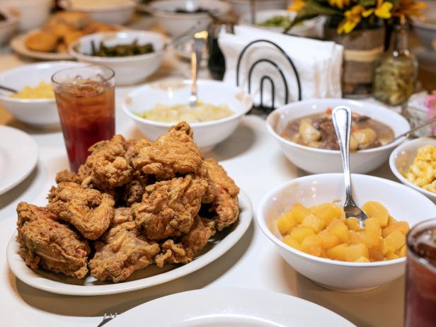 Where to Get Incredible Fried Chicken (+ More) in Savannah