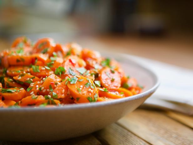 Molly Yeh's Moroccan Carrot Salad
