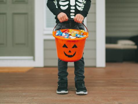8 Hilarious Fast-Food-Themed Halloween Costumes
