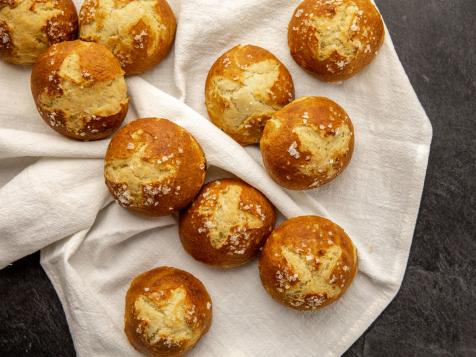 Pretzel Rolls