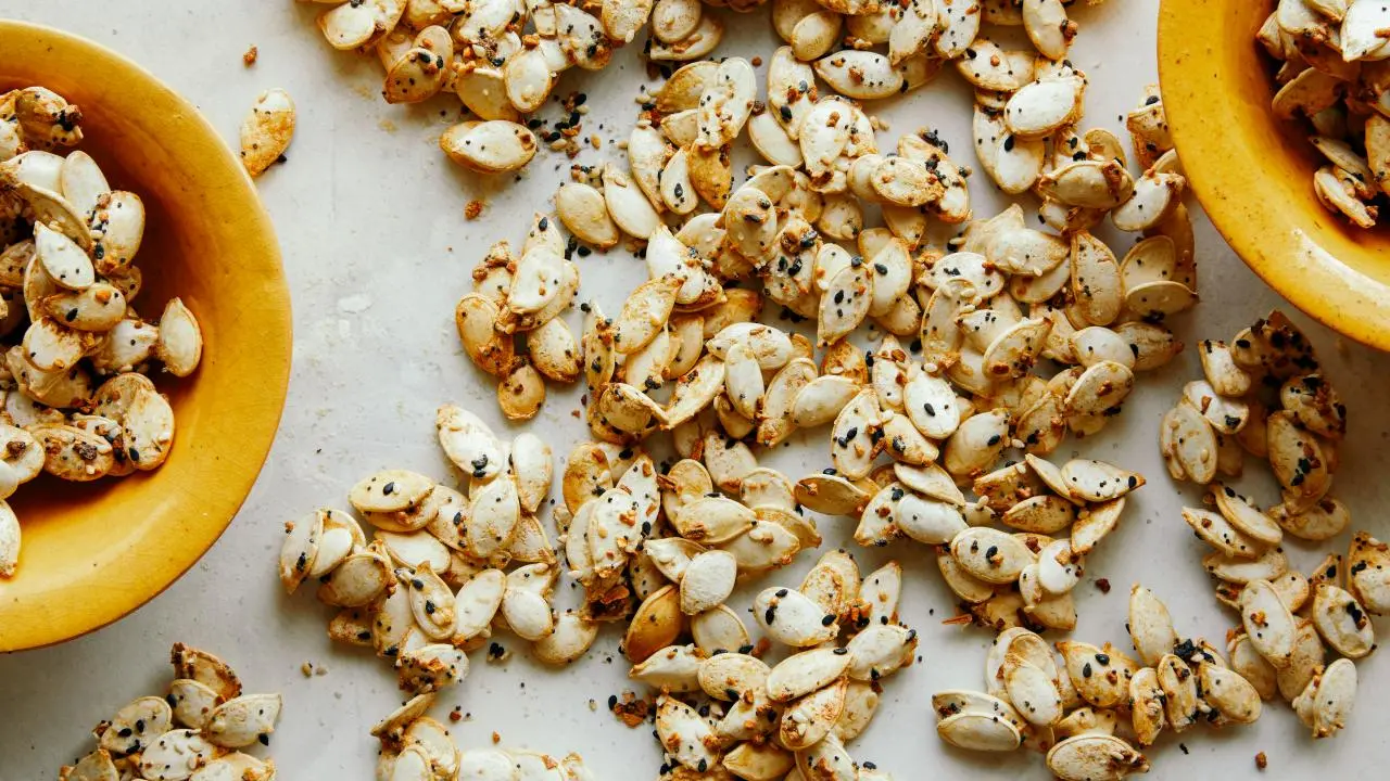 How to Make Pumpkin Seeds 3 Ways