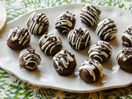 How to Make Oreo Truffles | Oreo Balls Recipe | Food Network Kitchen ...