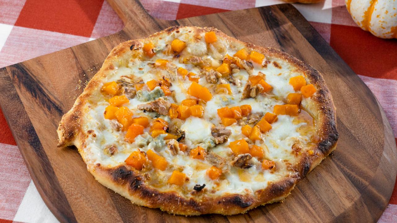 Roasted Squash and Gorgonzola Pizza Recipe | Giada De Laurentiis | Food ...