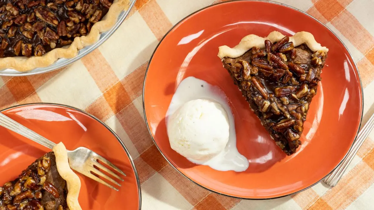Brownie Pecan Pie