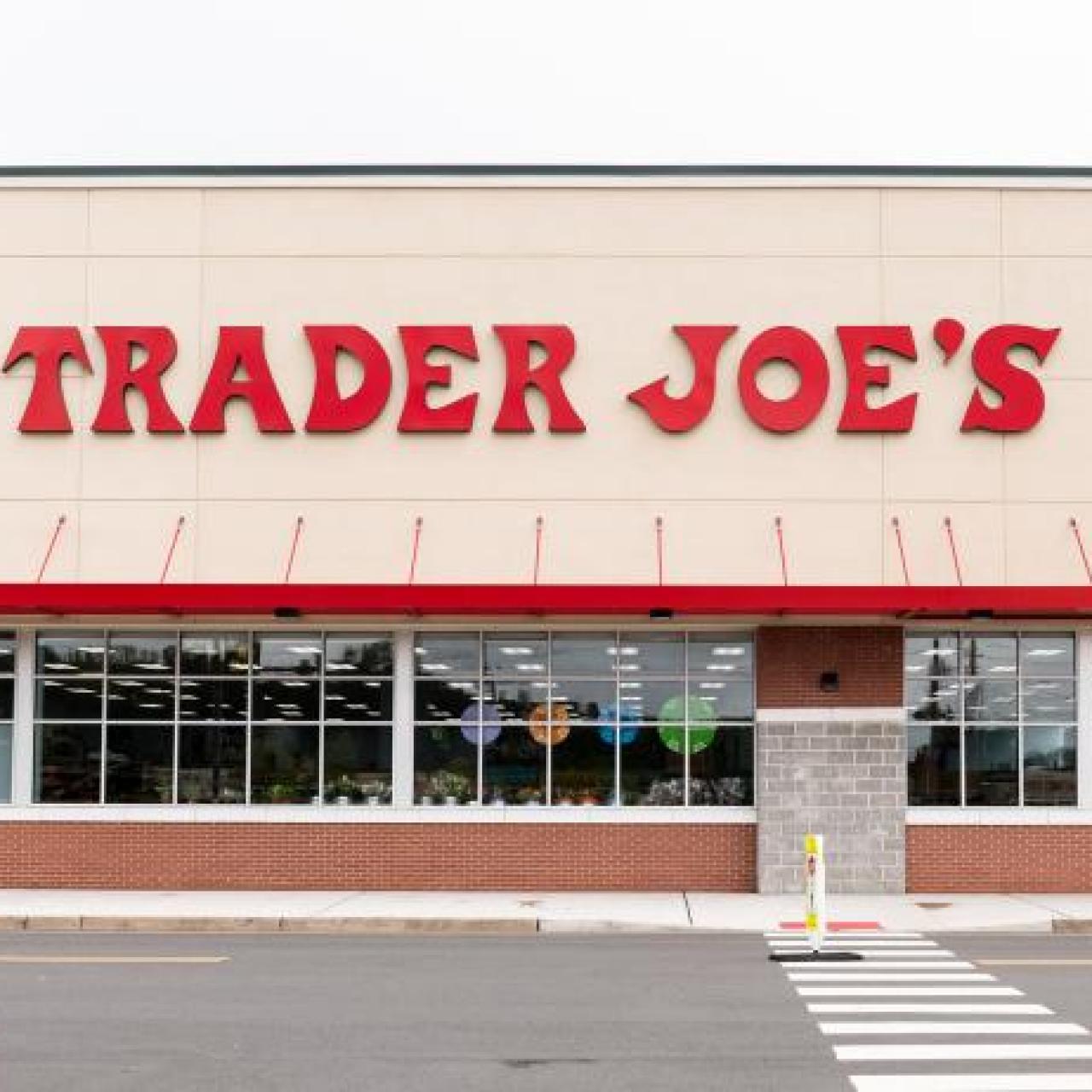 Trader Joe's Launches New Everything But The Elote Seasoning, FN Dish -  Behind-the-Scenes, Food Trends, and Best Recipes : Food Network