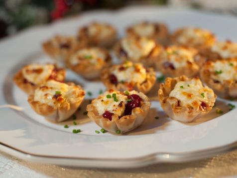 Toasted Gruyere and Cranberry Cups