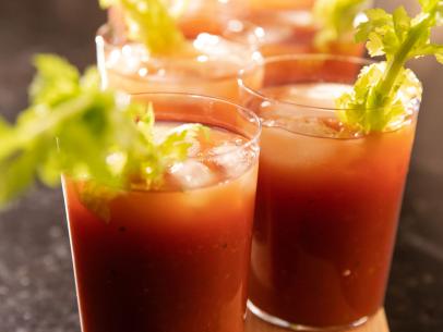 Spicy Bloody Mary Cocktails - SueBee Homemaker