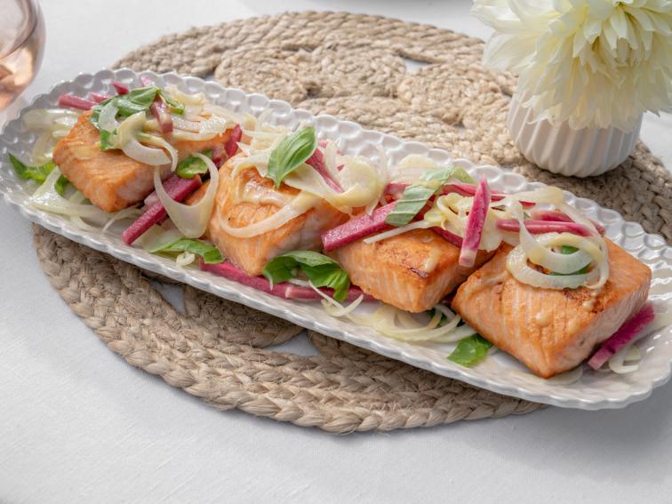 Broiled Salmon with Fennel Salad Recipe Giada De Laurentiis Food