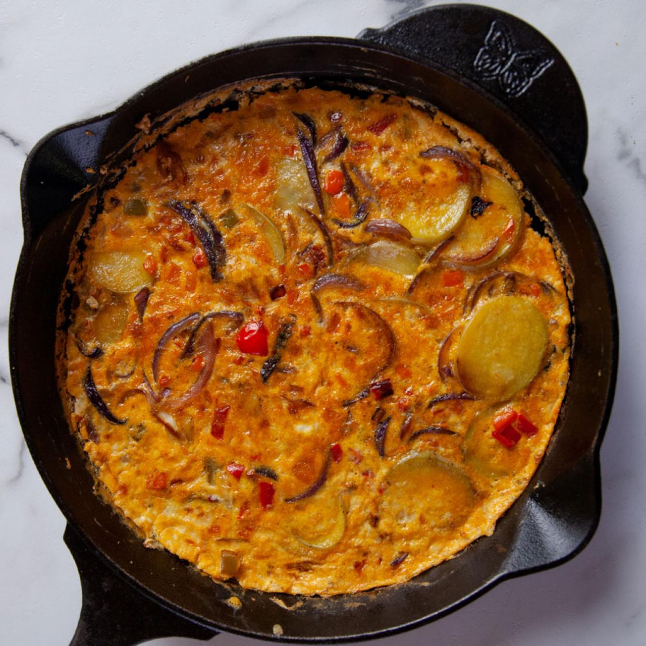 Veggie Baked Omelette In A Cast Iron Skillet - Petros on the Prairies