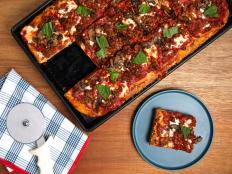 Food Network Kitchen Step by Steps Beauty Pan Pizza