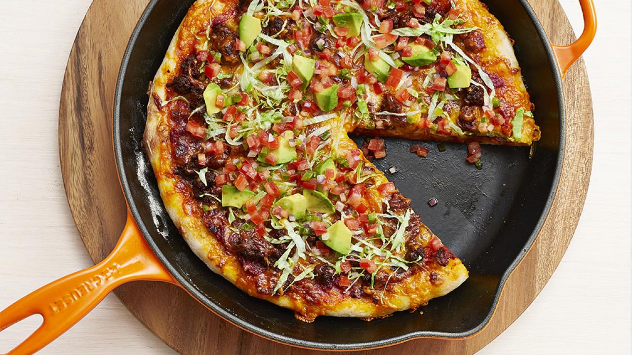 Easy Cast Iron Skillet Pizza {Video} -Butter Your Biscuit