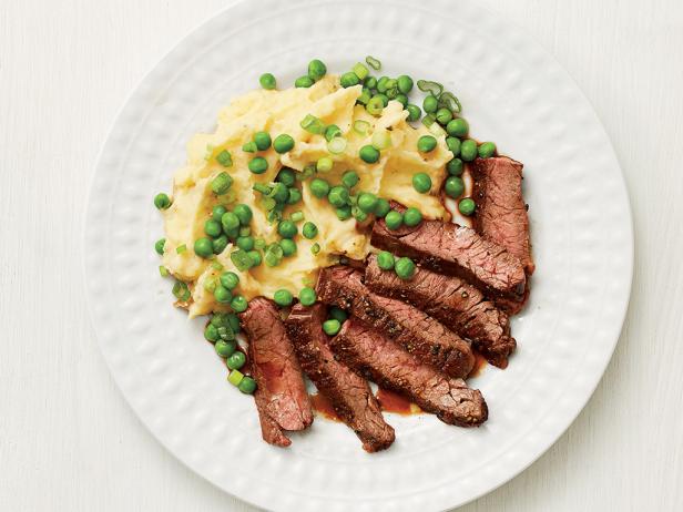 Skirt Steak with Cheesy Mashed Potatoes image