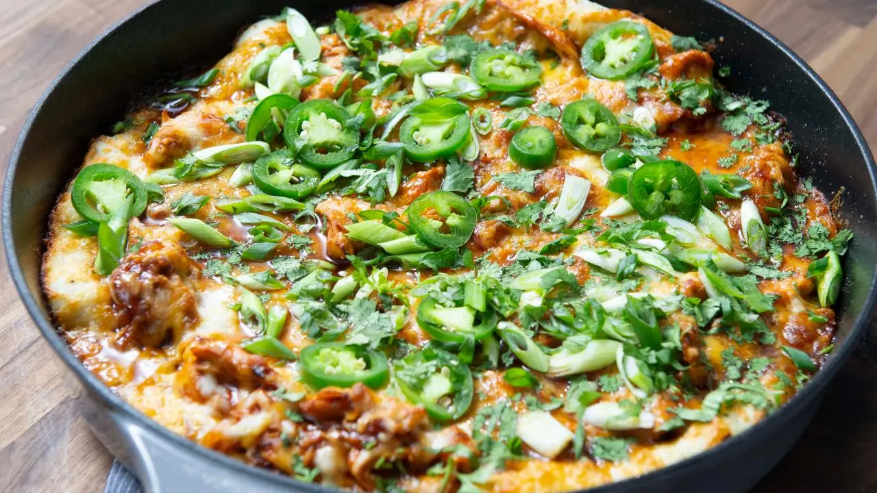 Rachael's Barbecue Chicken Pan Pizza