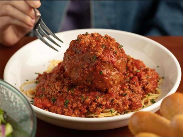 Olive Garden Wants You To Go Big And Go Home Fn Dish Behind